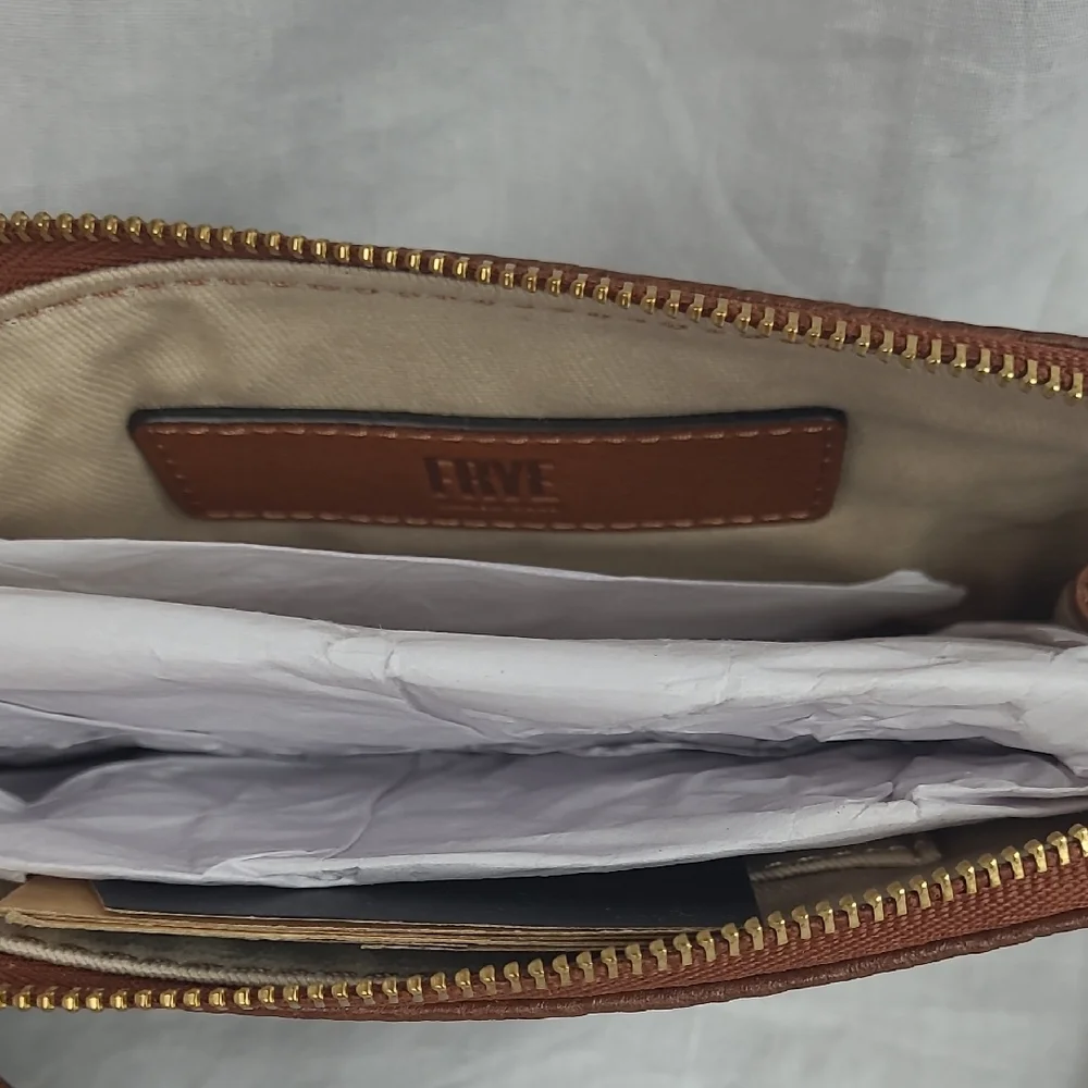 FRYE NEW Cognac Brown Leather Wallet PAIGE Wristlet With Tassle And Strap NWT